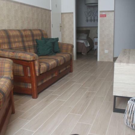 Isaura Henriques Apartment เปนิช ภายนอก รูปภาพ