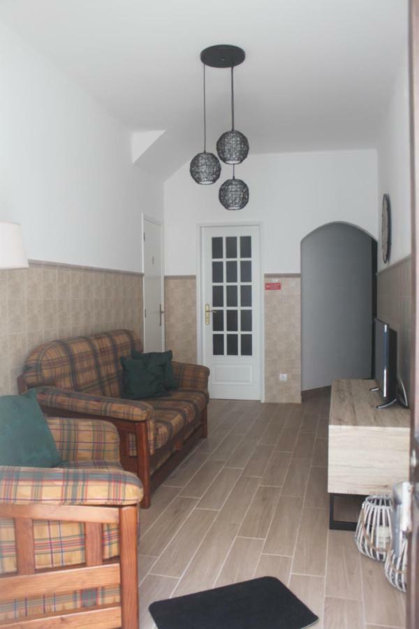 Isaura Henriques Apartment เปนิช ภายนอก รูปภาพ