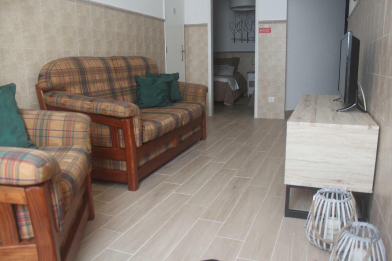 Isaura Henriques Apartment เปนิช ภายนอก รูปภาพ
